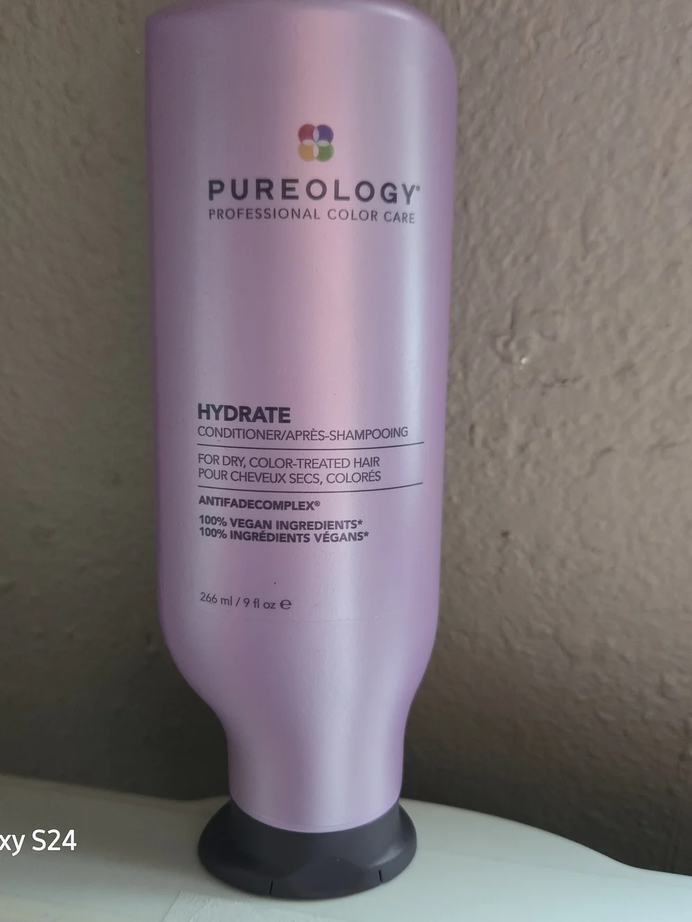 Pureology Hydrate Conditioner - Light Pink Bottle